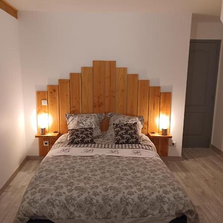 La Maison Du Bonheur Saint-Germain-Laval  Ngoại thất bức ảnh